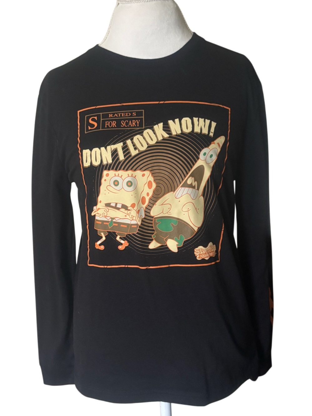 SpongeBob Culturefly Long-Sleeved Black Tee Size XS “Don’t Look Now”